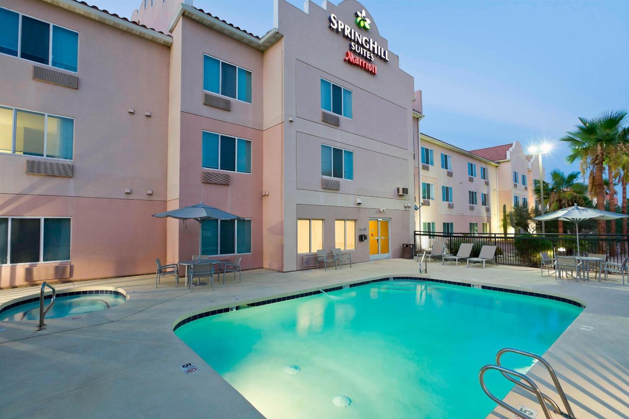 Springhill Suites Phoenix North Exteriér fotografie